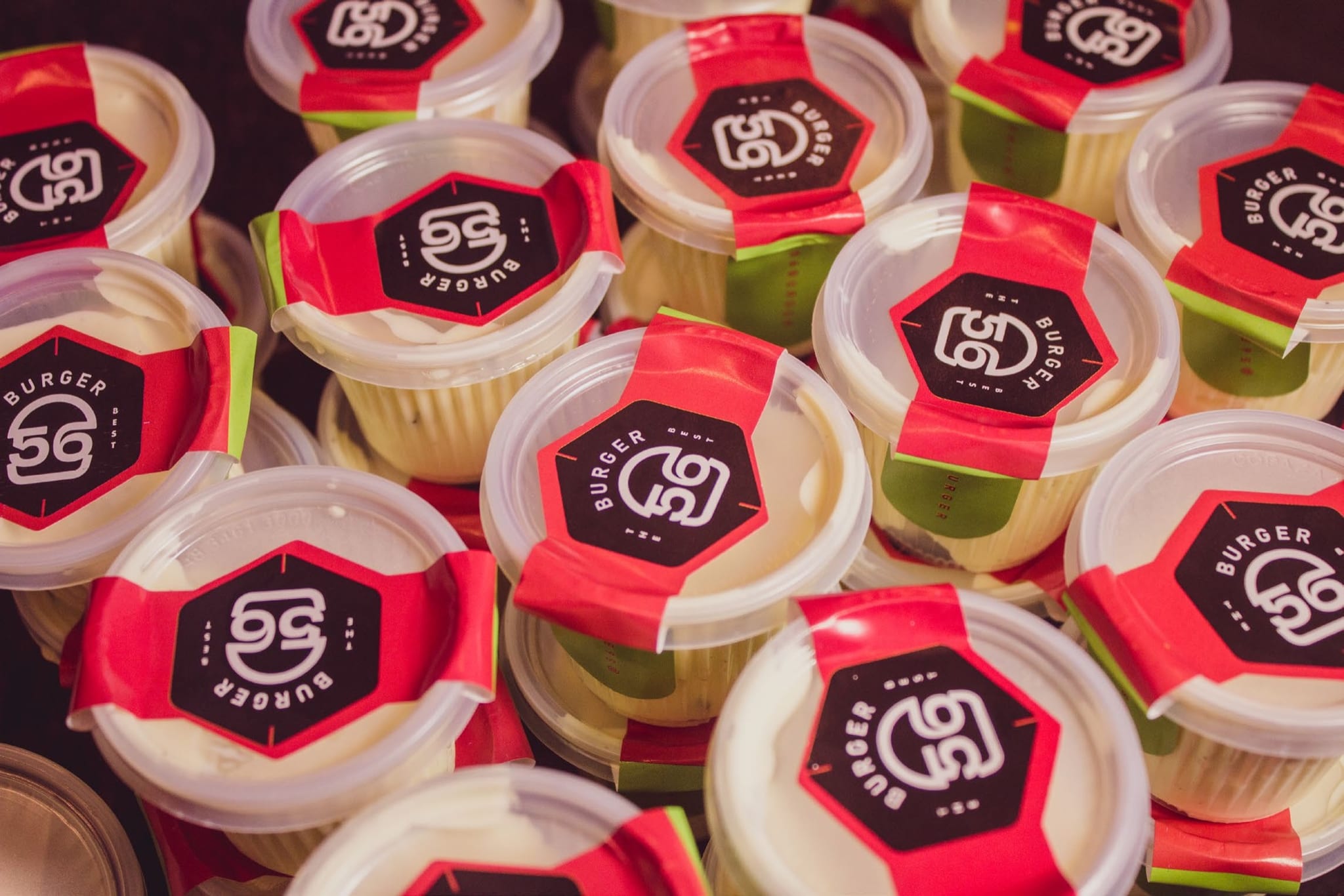 Burger56, projeto do Mostarda Studio